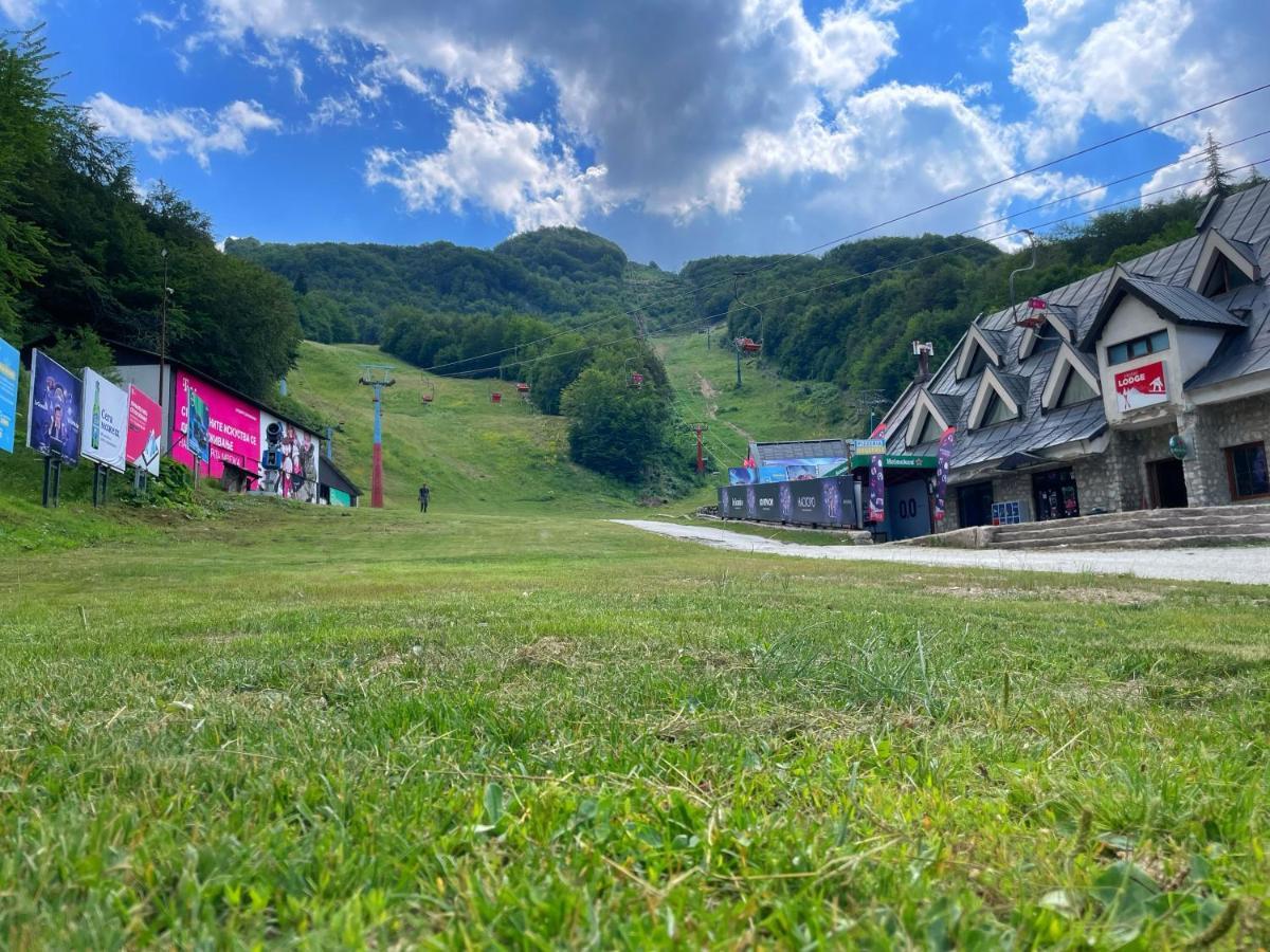 Hotel Fersped Mavrovo Bagian luar foto